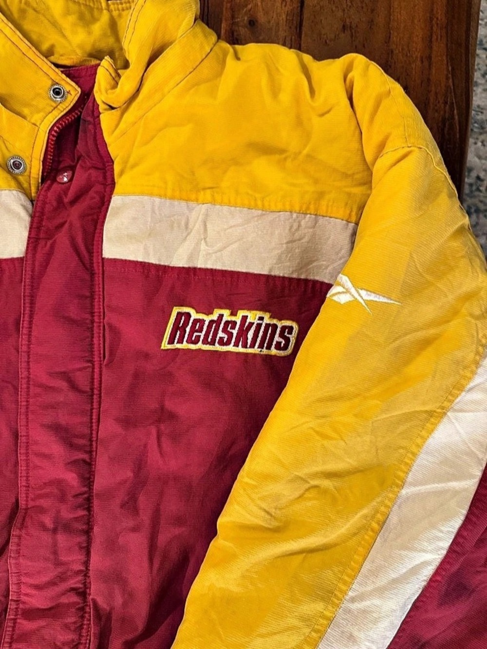 Pro Line Washington Redskins Pro Line jacket Color Block Windbreaker XL - Picture 5 of 7